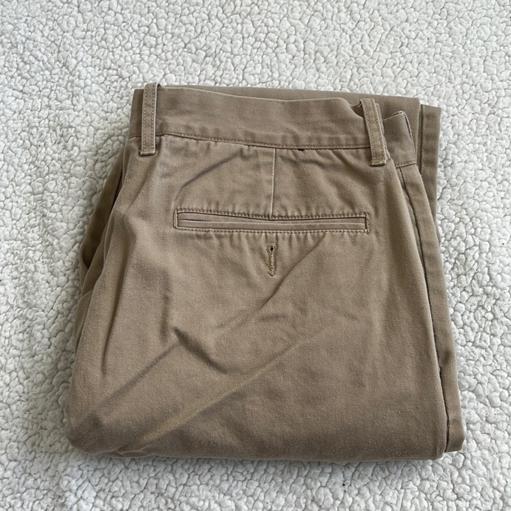 Jcrew The Sutton khakis 31x32